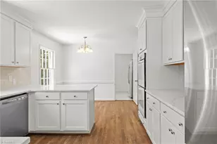4018 Watauga Dr, Greensboro, NC 27410 - Photo 12