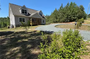 4542 Mountain Spring Rd, Germanton, NC 27019 - Photo 4