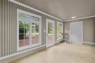 1212 Ritters Lake Rd, Greensboro, NC 27406 - Photo 32
