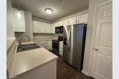 5008 Lawndale Drive #B, Greensboro, NC 27455 - Photo 8