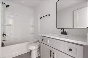 3503 Battleground Ave, Greensboro, NC 27410 - Photo 22