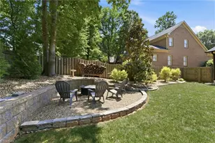 2904 Willow Oak Dr, Greensboro, NC 27408 - Photo 30