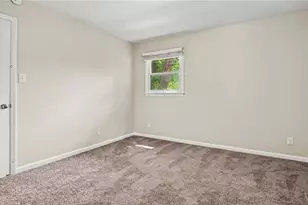 2208 Textile Dr, Greensboro, NC 27405 - Photo 14