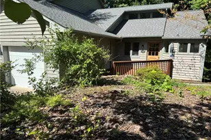 435 Chester Woods Ct, High Point, NC 27262 - Photo 2