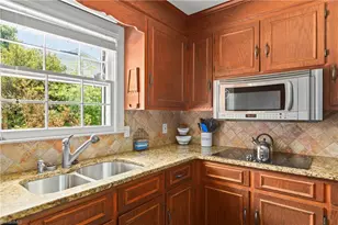 1414 Trafalgar Dr, High Point, NC 27262 - Photo 16