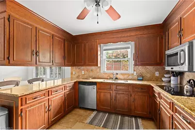 1414 Trafalgar Drive, High Point, NC 27262 - Photo 14
