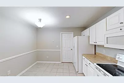 1052 Glyn Water Lane, High Point, NC 27265 - Photo 14