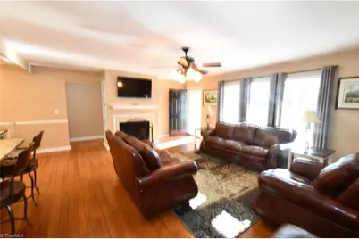 516 Lynchburg Road, Pilot Mountain, NC 27041 - Photo 12