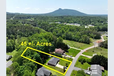516 Lynchburg Road, Pilot Mountain, NC 27041 - Photo 2
