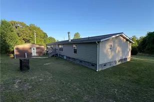 1620 Rogers Road, Mount Airy, NC 27030 - Photo 10