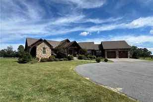 1083 Union Community Rd, Thurmond, NC 28683 - Photo 2
