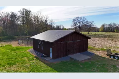 1083 Union Community Road, Thurmond, NC 28683 - Photo 32