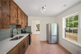 309 Hillside Dr, Lexington, NC 27295 - Photo 24