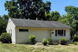 2137 Roger St, Burlington, NC 27217 - Photo 1