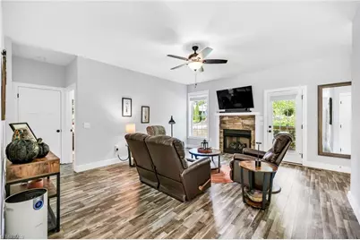 209 W Evergreen Street, West Jefferson, NC 28694 - Photo 12