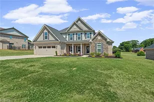 139 Rosewood Dr, Winston-Salem, NC 27127 - Photo 2