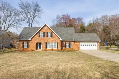 217 McTavish Lane, Winston-Salem, NC 27103 - Photo 2