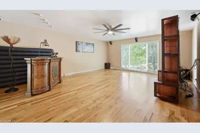 1108 Gatehouse Road, High Point, NC 28262 - Photo 12