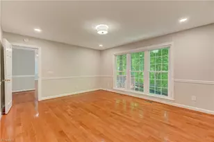 4301 Windlestraw Ln, Greensboro, NC 27410 - Photo 30