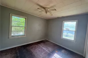 519 Mendel Terrace, Graham, NC 27253 - Photo 4
