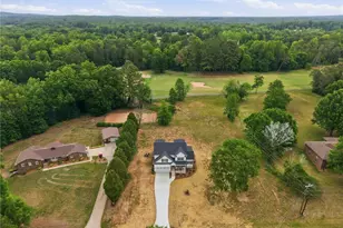 303 Country Club Dr, Stoneville, NC 27048 - Photo 6