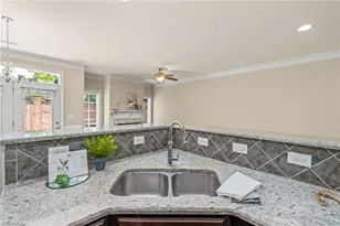 633 Stags Leap Ct, High Point, NC 27265 - Photo 10