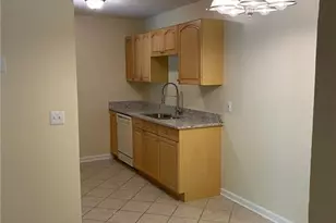 5639 Hornaday Rd, Greensboro, NC 27409 - Photo 6