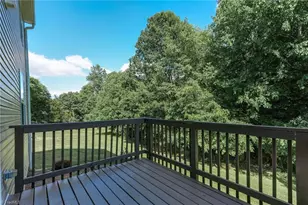 1048 Megan Cross Ln, Kernersville, NC 27284 - Photo 24