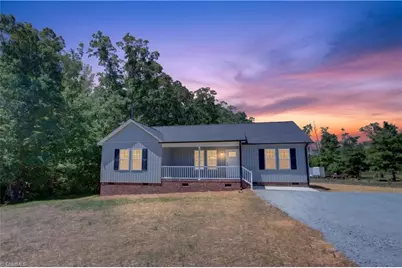 1050 Rising View Way, Asheboro, NC 27205 - Photo 2