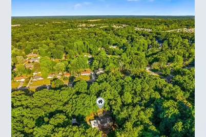 509 Valleybrook Drive, Jamestown, NC 27282 - Photo 6