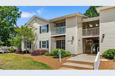 5643 Hornaday Road #D, Greensboro, NC 27409 - Photo 2