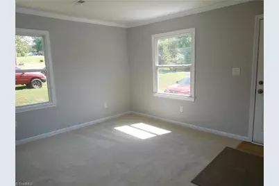 519 Moore Drive, Lexington, NC 27292 - Photo 4