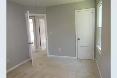 519 Moore Drive, Lexington, NC 27292 - Photo 16