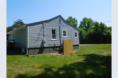 519 Moore Drive, Lexington, NC 27292 - Photo 22