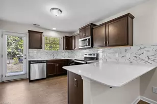 3887 Copperfield Ct, High Point, NC 27265 - Photo 16