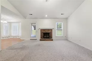 5200 Robin Ln, Randleman, NC 27317 - Photo 12