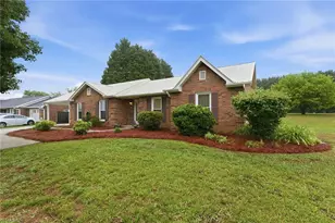 5200 Robin Ln, Randleman, NC 27317 - Photo 36