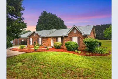 5200 Robin Lane, Randleman, NC 27317 - Photo 1