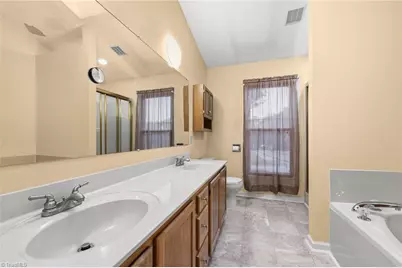 5200 Robin Lane, Randleman, NC 27317 - Photo 20