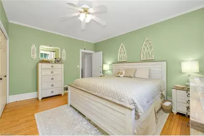 704 6th Street, North Wilkesboro, NC 28659 - Photo 22