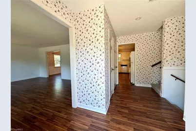 404 Irving Park Court, Kernersville, NC 27284 - Photo 2