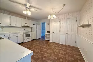 404 Irving Park Ct, Kernersville, NC 27284 - Photo 10