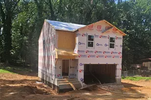 523 Dogwood Cir, High Point, NC 27260 - Photo 2