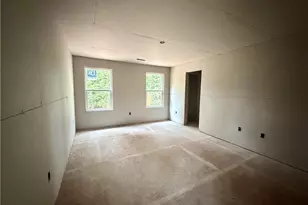 523 Dogwood Cir, High Point, NC 27260 - Photo 8