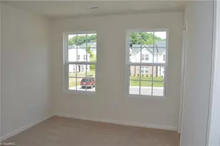 425 Sandybrooke Dr, High Point, NC 27265 - Photo 14