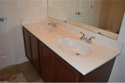 425 Sandybrooke Drive, High Point, NC 27265 - Photo 18
