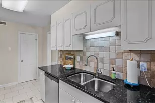 1833 Banking St, Greensboro, NC 27408 - Photo 20