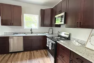 421 Crater St, Burlington, NC 27217 - Photo 4