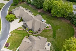 6303 Stone Gables Ct, Jamestown, NC 27282 - Photo 38