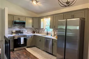 236 Mille Run St, North Wilkesboro, NC 28659 - Photo 8